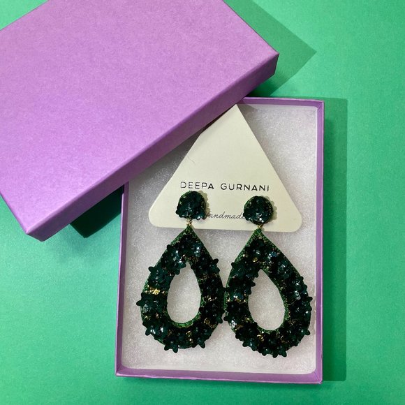 NWT Deepa Gurnani Anthro Beaded Crystal Flower Statement Earrings Forest Green - Picture 9 of 14